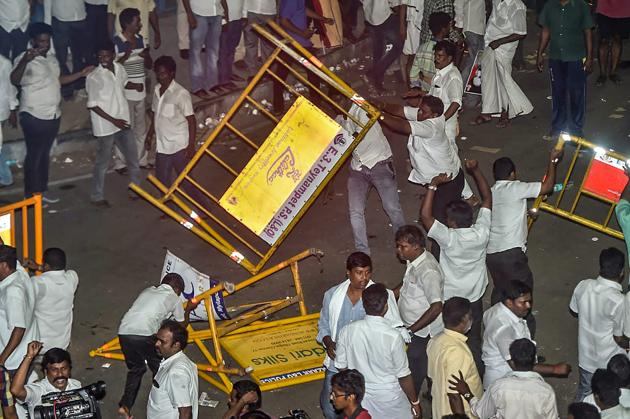 kalaignar karunanidhi burial