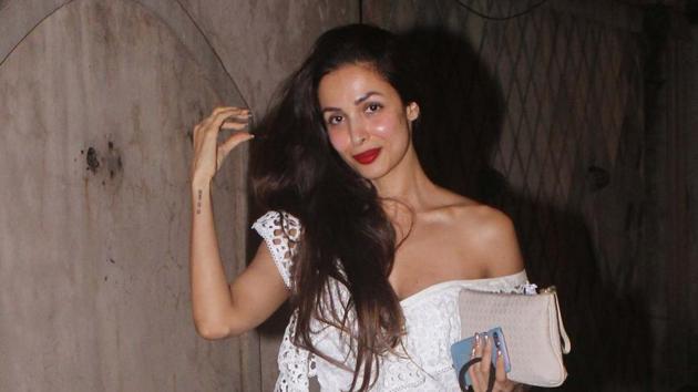 Malaika Arora looks a vision in white.(Viral Bhayani)