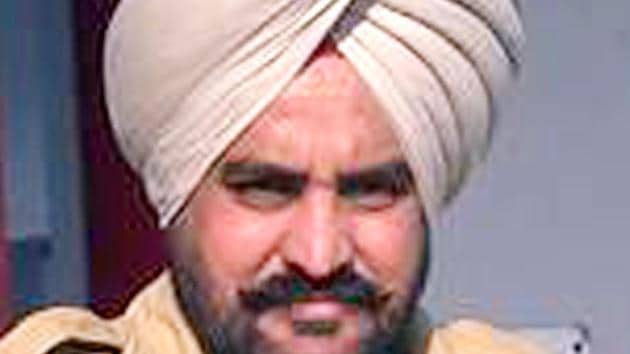 Accused ASI Narinder Singh (HT Photo) Accused ASI Narinder Singh (HT Photo)