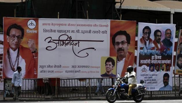 The Bombay high court has also asked municipal commissioners to file affidavits over action taken against hoardings. (HT Photo) The Bombay high court has also asked municipal commissioners to file affidavits over action taken against hoardings. (HT Photo)