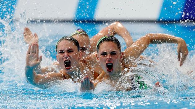 Team Belarus compete in the Synchronised Swimming Team Technical Routine Final during the 2018 European Championships at Scotstoun Sports Campus in Glasgow, Scotland. (Russell Cheyne / REUTERS) Team Belarus compete in the Synchronised Swimming Team Technical Routine Final during the 2018 European Championships at Scotstoun Sports Campus in Glasgow, Scotland. (Russell Cheyne / REUTERS)