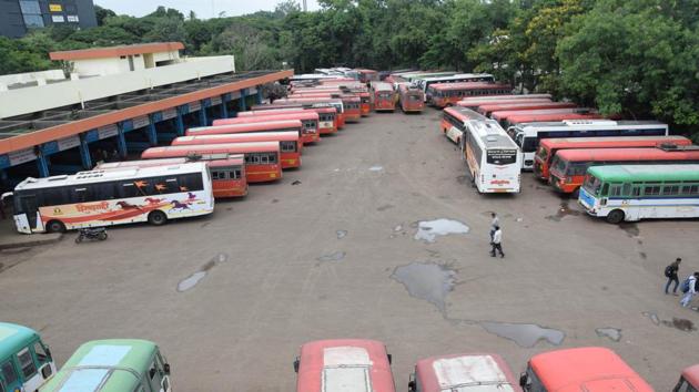 The state transport bus stand in Pimpri Chinchwad municipal corporation remained deserted on Thursday. (HT Photo) 