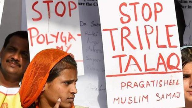 Activists of Joint Movement Committee protest on the issue of Triple Talaq at Jantar Mantar in New Delhi.(PTI File Photo) Activists of Joint Movement Committee protest on the issue of Triple Talaq at Jantar Mantar in New Delhi.(PTI File Photo)