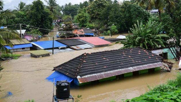 Kochi in Kerala’s Ernakulam district braced for floods as the water level in the Periyar River went up after the fourth sluice gate of the Idukki dam was opened in the morning, prompting authorities to close schools and offices. (PTI File) Kochi in Kerala’s Ernakulam district braced for floods as the water level in the Periyar River went up after the fourth sluice gate of the Idukki dam was opened in the morning, prompting authorities to close schools and offices. (PTI File)