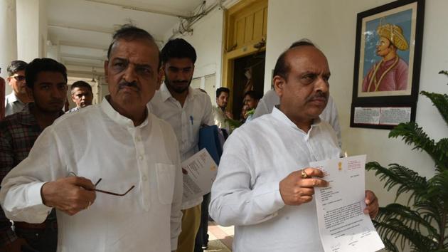 BJP MLAs Vijender Gupta and OP Sharma at the Vidhan Sabha in New Delhi recently. (Sonu Mehtra/ HT Photo) BJP MLAs Vijender Gupta and OP Sharma at the Vidhan Sabha in New Delhi recently. (Sonu Mehtra/ HT Photo)