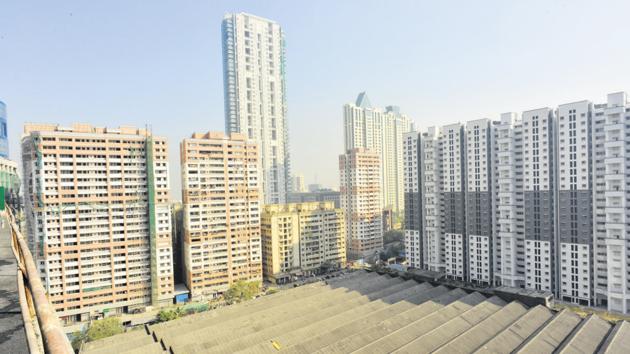 As per the town and country planning department, there are over 30,000 homebuyers in Gurugram who want to get their flats registered.(Aniruddha Chowdhury/ HT Pic for representational purposes only) As per the town and country planning department, there are over 30,000 homebuyers in Gurugram who want to get their flats registered.(Aniruddha Chowdhury/ HT Pic for representational purposes only)