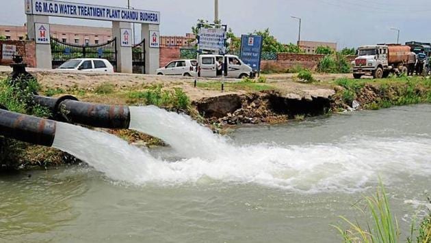 The GMDA plans to build a culvert that will connect water pipelines with the Chandu Budhera plant.(HT File) The GMDA plans to build a culvert that will connect water pipelines with the Chandu Budhera plant.(HT File)