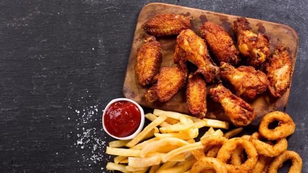 Fried foods can move through the body undigested, which can lead to diarrhoea. Fried foods tend to slow down the emptying of the stomach and hence should be avoided when you have indigestion. (Shutterstock)