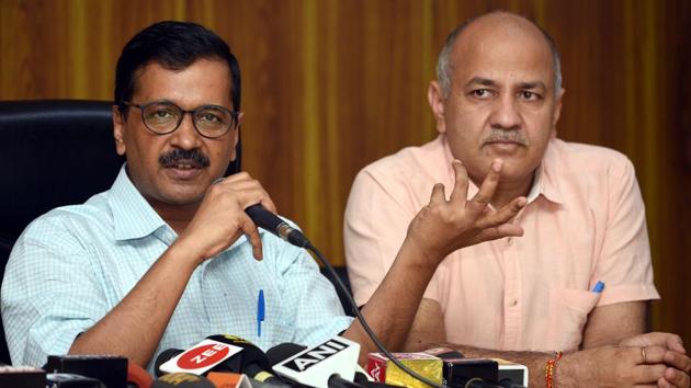 Delhi chief minister Arvind Kejriwal and deputy chief minister Manish Sisodia at a recent press conference in New Delhi.(Sonu Mehta/HT Photo)