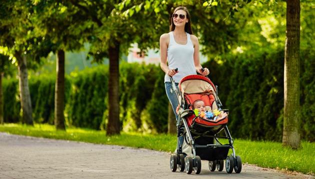 Here’s why it’s risky to take babies in a stroller.(Shutterstock) Here’s why it’s risky to take babies in a stroller.(Shutterstock)
