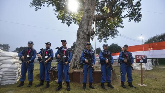 Women SWAT Team Members on alerts ahead of the celebration of Independence Day 2018 which marks the 72nd anniversary of the end of British colonial rule. Nearly 70,000 officials of Delhi Police are guarding the national capital and close to 10,000 personnel had been deployed at the Red Fort. (Raj K Raj / HT Photo) Women SWAT Team Members on alerts ahead of the celebration of Independence Day 2018 which marks the 72nd anniversary of the end of British colonial rule. Nearly 70,000 officials of Delhi Police are guarding the national capital and close to 10,000 personnel had been deployed at the Red Fort. (Raj K Raj / HT Photo)