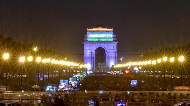 A view of illuminated India Gate in tricolour to commemorate the 72nd Independence Day, in New Delhi on Wednesday, Aug 15, 2018.(PTI Photo)