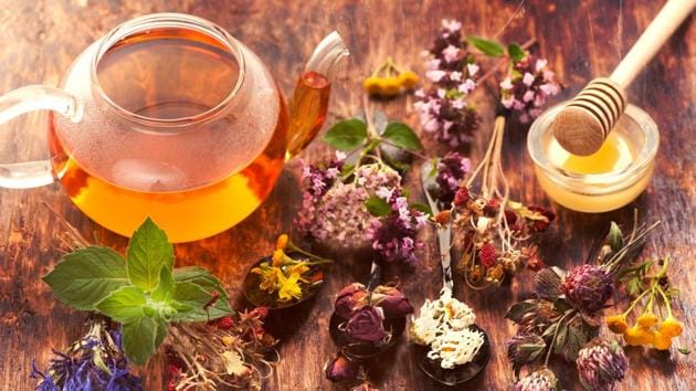 Herbal teas are not true teas like green tea or black tea, and are made from dried fruits, herbs or flowers. They come in a variety of flavours and are a good alternative to soft drinks or water. Not only are they good to taste, they are also good for health and have been used as natural remedies for a number of health issues for a long time. Here is a list of 8 healthy herbal teas you should try. (shutterstock) Herbal teas are not true teas like green tea or black tea, and are made from dried fruits, herbs or flowers. They come in a variety of flavours and are a good alternative to soft drinks or water. Not only are they good to taste, they are also good for health and have been used as natural remedies for a number of health issues for a long time. Here is a list of 8 healthy herbal teas you should try. (shutterstock)