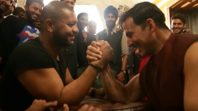 Akshay Kumar takes part in an arm wrestling match on the sets of Gold.