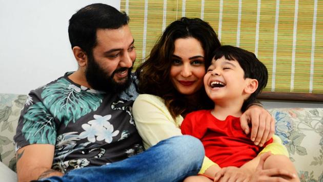 The Cursetji family come together and have a grand lunch on Parsi New Year, which is celebrated on Friday. (SHANKAR NARAYAN/HT PHOTO) The Cursetji family come together and have a grand lunch on Parsi New Year, which is celebrated on Friday. (SHANKAR NARAYAN/HT PHOTO)