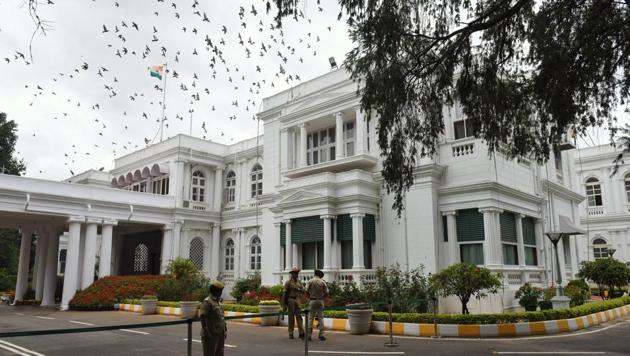 The official residence building of the Karnataka Governor in Bengaluru. The Raj Bhavan is spread over an area of about 18 acres overlooking the Vidhana Soudha, the Legislators Home and the All India Radio Centre. About two and a half acres of the area is occupied by the buildings. (Arijit Sen / HT Photo)