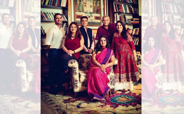 Our this week’s cover stars share an undying passion for books. Clockwise from left: Kapil and Priya Kapoor, Ajay Mago, Anuj Bahri and Rajni Malhotra, and Priti Paul; Location Courtesy: The Library at Bikaner House, New Delhi; Make-up and hair: Kangna Kochhar(Dolly Haorambam)