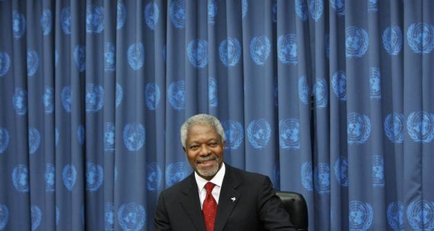 (FILES) In this file photo taken on December 19, 2006 United Nations Secretary General Kofi Annan smiles during his last scheduled press conference at the United Nations in New York. - Former United Nations Secretary General and Nobel Peace Prize laureate Kofi Annan has died on August 18, 2018 after a short illness at the age of 80, his foundation announced. "It is with immense sadness that the Annan family and the Kofi Annan Foundation announce that Kofi Annan, former Secretary General of the United Nations and Nobel Peace Laureate, passed away peacefully on Saturday 18th August after a short illness," the foundation said in a statement. (Photo by Don EMMERT / AFP) (AFP) (FILES) In this file photo taken on December 19, 2006 United Nations Secretary General Kofi Annan smiles during his last scheduled press conference at the United Nations in New York. - Former United Nations Secretary General and Nobel Peace Prize laureate Kofi Annan has died on August 18, 2018 after a short illness at the age of 80, his foundation announced. "It is with immense sadness that the Annan family and the Kofi Annan Foundation announce that Kofi Annan, former Secretary General of the United Nations and Nobel Peace Laureate, passed away peacefully on Saturday 18th August after a short illness," the foundation said in a statement. (Photo by Don EMMERT / AFP) (AFP)