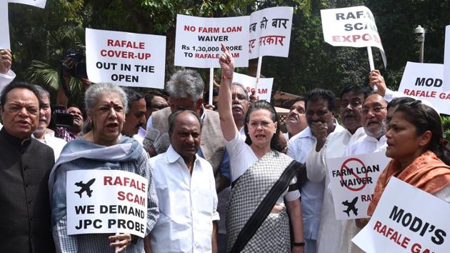 UPA chairperson Sonia Gandhi along with other opposition parties' leaders raises slogans during a protest against the Union government over Rafale deal issue, at Parliament House, in New Delhi on August 10. (Vipin Kumar/HT File Photo) UPA chairperson Sonia Gandhi along with other opposition parties' leaders raises slogans during a protest against the Union government over Rafale deal issue, at Parliament House, in New Delhi on August 10. (Vipin Kumar/HT File Photo)
