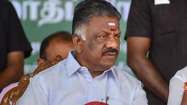Tamil Nadu deputy chief minister O Panneerselvam(PTI)