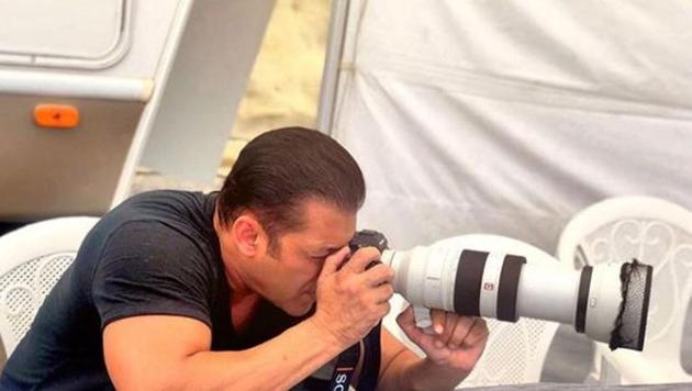Salman Khan snapped during the shoot of Bharat in Malta.(Atulreellife/Instagram)