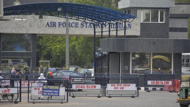 The AAI will operate regional flights from the Hindon airbase in Ghaziabad in order to decongest the Delhi airport.(Sakib Ali / HT File Photo)