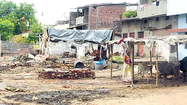 Until last week, there were around 1,300 complaints received on the DDA-311 app but authorities failed to address any of them owing to lack of expertise and adequate training, a municipal official said. (Picture for representation) Until last week, there were around 1,300 complaints received on the DDA-311 app but authorities failed to address any of them owing to lack of expertise and adequate training, a municipal official said. (Picture for representation)