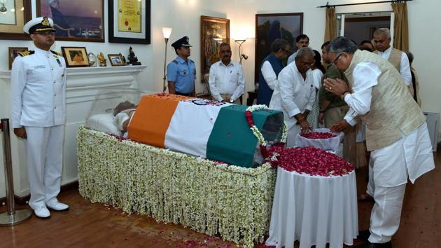 Chhattisgarh chief minister Raman Singh pays tribute to former prime minister Atal Bihari Vajpayee, at his Krishna Menon Marg residence, in New Delhi on August 16. (PTI Photo) Chhattisgarh chief minister Raman Singh pays tribute to former prime minister Atal Bihari Vajpayee, at his Krishna Menon Marg residence, in New Delhi on August 16. (PTI Photo)