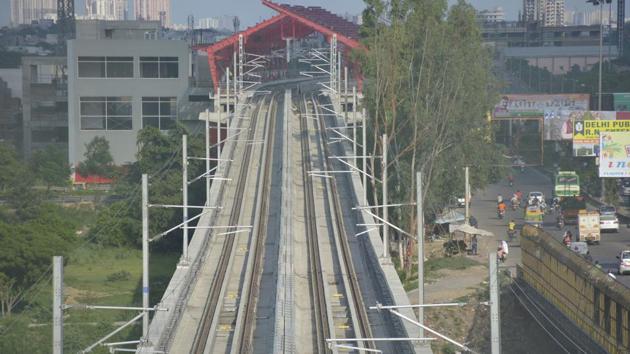 The GDA held a meeting with the Union Ministry on Wednesday in order to expedite the Metro extensions. (Sakib Ali / HT Photo) The GDA held a meeting with the Union Ministry on Wednesday in order to expedite the Metro extensions. (Sakib Ali / HT Photo)