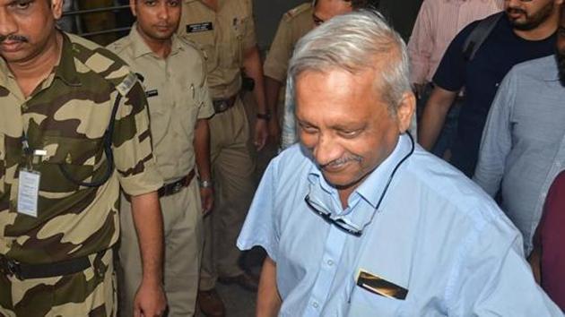 Goa Chief Minister Manohar Parrikar, who was in the United States for treatment since March, arrives in Panaji, Goa. (PTI File Photo) Goa Chief Minister Manohar Parrikar, who was in the United States for treatment since March, arrives in Panaji, Goa. (PTI File Photo)