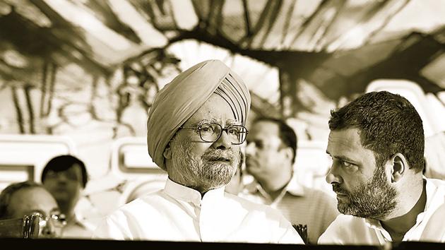 Congress president Rahul Gandhi with former prime minister Manmohan Singh during a protest in New Delhi, August, 2017. (Arvind Yadav/HT File) Congress president Rahul Gandhi with former prime minister Manmohan Singh during a protest in New Delhi, August, 2017. (Arvind Yadav/HT File)