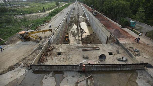 The under-construction NTPC underpass in Noida is scheduled to be opened to public on October 2 this year after a two year delay. (Virendra Singh Gosain/HT PHOTO) The under-construction NTPC underpass in Noida is scheduled to be opened to public on October 2 this year after a two year delay. (Virendra Singh Gosain/HT PHOTO)