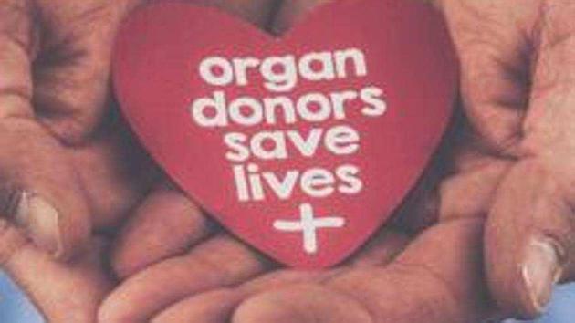 One of Aditi Sinha’s kidneys was transplanted on Kolkata resident Usha Parekh at Apollo Hospital. (HT File Photo) One of Aditi Sinha’s kidneys was transplanted on Kolkata resident Usha Parekh at Apollo Hospital. (HT File Photo)