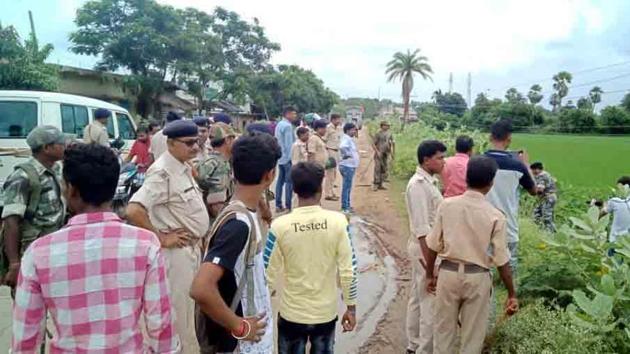 Police was deployed at Dangapara village in Jharkhand’s Pakur district after a clash between cops and villagers following a raid after information of cow slaughter on Wednesday.(HT Photo)