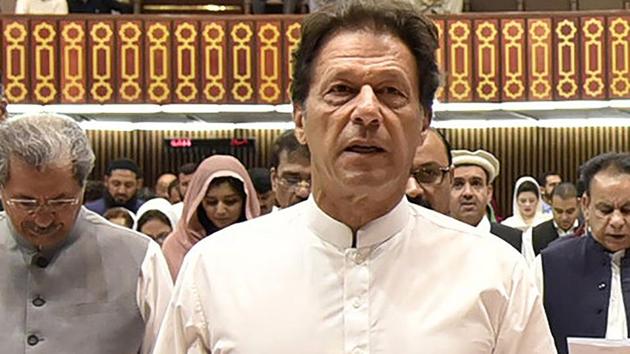 Pakistan Prime Minister takes oath as Member of Parliament during the first session of the Parliament in Islamabad.(AFP Via Pakistan National Assembly handout)