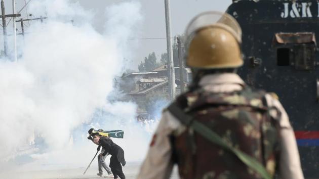 There has been a sudden escalation of tension in Jammu and Kashmir since Eid.(AFP File Photo)