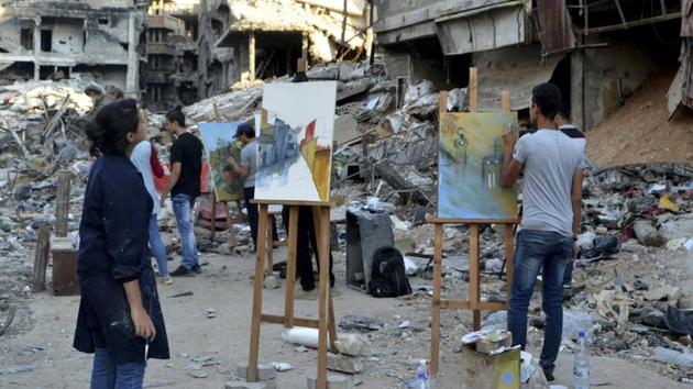 After the images were shared online, several internet users slammed the project as provocative. But Mohammed Jalbout, one of the organisers who hails from the Palestinian camp, defended the project.”We all have homes here. I haven’t been back to mine or been able to inspect it,” he said. But, “at least through art, we’re trying to breathe a little life back into this place.” (Maher Al Mounes / AFP)