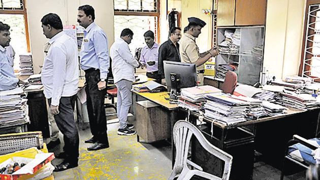 Tribal research and training institute on Bund Garden road after it was vandalised by suspected Dhangar youth on Friday. (HT Photo) Tribal research and training institute on Bund Garden road after it was vandalised by suspected Dhangar youth on Friday. (HT Photo)