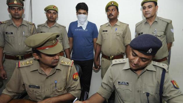 The accused, Saurabh Singh, planned to save the other victim — Bhanu Pratap — but was unable to do so, police said. (Sunil Ghosh/HT Photo) The accused, Saurabh Singh, planned to save the other victim — Bhanu Pratap — but was unable to do so, police said. (Sunil Ghosh/HT Photo)
