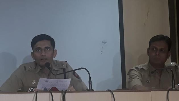 Sandip Patil (left), newly appointed SP (Pune rural) along with Sandip Jadhav, additional SP (Pune division), addressing the media at Pune rural police headquarter on Saturday.(HT PHOTO) Sandip Patil (left), newly appointed SP (Pune rural) along with Sandip Jadhav, additional SP (Pune division), addressing the media at Pune rural police headquarter on Saturday.(HT PHOTO)