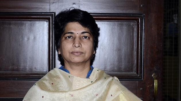 Nayana Gunde noted that as per the standard bus-population ratio, the city needs 50 buses per one lakh population. Considering this, the PMPML’s fleet strength should be 3,000 buses, she said.(HT PHOTO) Nayana Gunde noted that as per the standard bus-population ratio, the city needs 50 buses per one lakh population. Considering this, the PMPML’s fleet strength should be 3,000 buses, she said.(HT PHOTO)