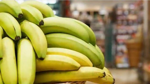 Bananas contain tryptophan and are rich sources of magnesium. Both of these are essential for the production of the sleep hormone melatonin. About 90% of the calories in this fruit come from carbohydrates, due to which they can help you feel full and reduce cravings. (Shutterstock) 