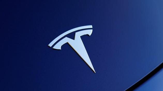 Tesla had $2.78 billion in cash at the end of the second quarter, after a record $718 million loss.(Reuters File Photo)