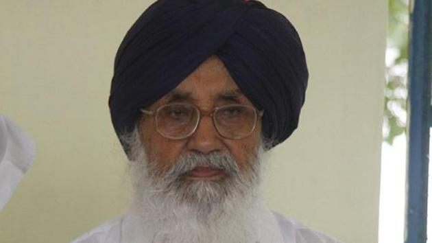 Sacrilege report indicts Parkash Singh Badal, sets stage for political ...