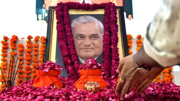 People pay floral tributes to former prime minister Atal Bihari Vajpayee in front of urns containing his ashes at BJP office on August 22, in Jaipur. (Prabhakar Sharma\HT file photo) People pay floral tributes to former prime minister Atal Bihari Vajpayee in front of urns containing his ashes at BJP office on August 22, in Jaipur. (Prabhakar Sharma\HT file photo)