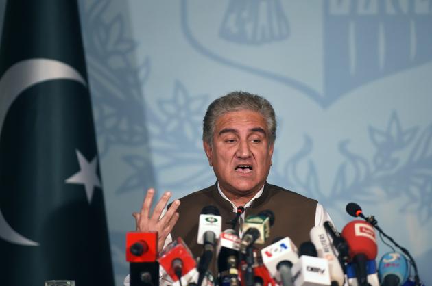 Pakistani foreign minister Shah Mehmood Qureshi addresses a media briefing in Islamabad on August 24.(AFP Photo)