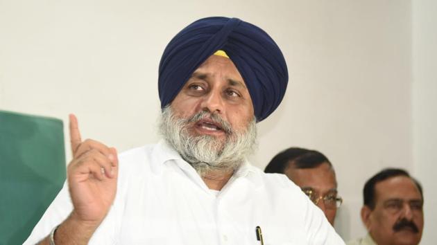 Chandigarh, India August 28:Former Deputy Chief Minster Punjab and SAD President Sukhbir Singh Badal during the press conference at Punjab Vidhan Sabha in Chandigarh on Tuesday, August 28, 2018.Photo by Sharma/Hindustan Times (HT Photo) Chandigarh, India August 28:Former Deputy Chief Minster Punjab and SAD President Sukhbir Singh Badal during the press conference at Punjab Vidhan Sabha in Chandigarh on Tuesday, August 28, 2018.Photo by Sharma/Hindustan Times (HT Photo)