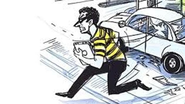 The police said a city-based trader lodged a complaint on Thursday morning and alleged that his former employee and his two accomplices stole Rs 2.9 lakh from his shop at Caliber Plaza, Bhadaur House. (Representative photo) The police said a city-based trader lodged a complaint on Thursday morning and alleged that his former employee and his two accomplices stole Rs 2.9 lakh from his shop at Caliber Plaza, Bhadaur House. (Representative photo)
