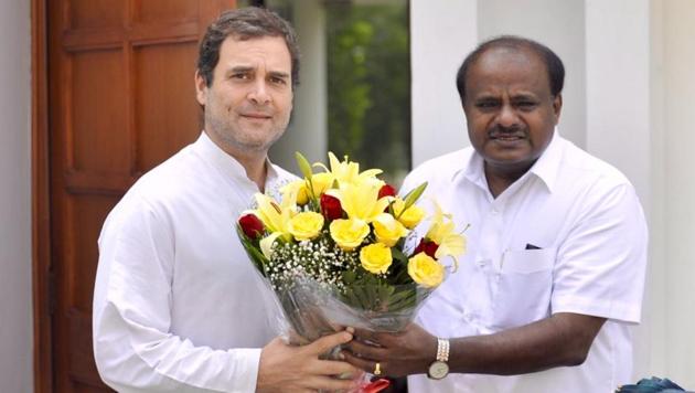 Kumaraswamy’s discussions with Rahul Gandhi come on the eve of the JD(S)-Congress Coordination Committee meeting to iron out differences in the alliance that has arisen after Siddaramaiah’s remarks about becoming chief minister.(Congress/Twitter) Kumaraswamy’s discussions with Rahul Gandhi come on the eve of the JD(S)-Congress Coordination Committee meeting to iron out differences in the alliance that has arisen after Siddaramaiah’s remarks about becoming chief minister.(Congress/Twitter)
