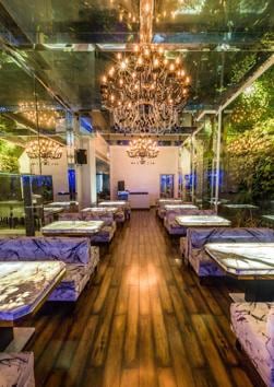 Plush interiors and inviting colour scemes at B - Kitchen & Bar, Juhu Plush interiors and inviting colour scemes at B - Kitchen & Bar, Juhu